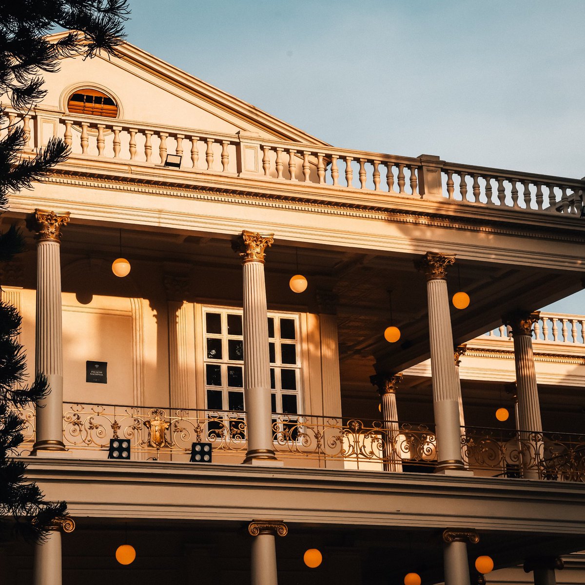 stacyherbert's tweet image. Strong men and hard money have created good times in the new El Salvador. 

Come experience it at BITCOIN HISTÓRICO 👑