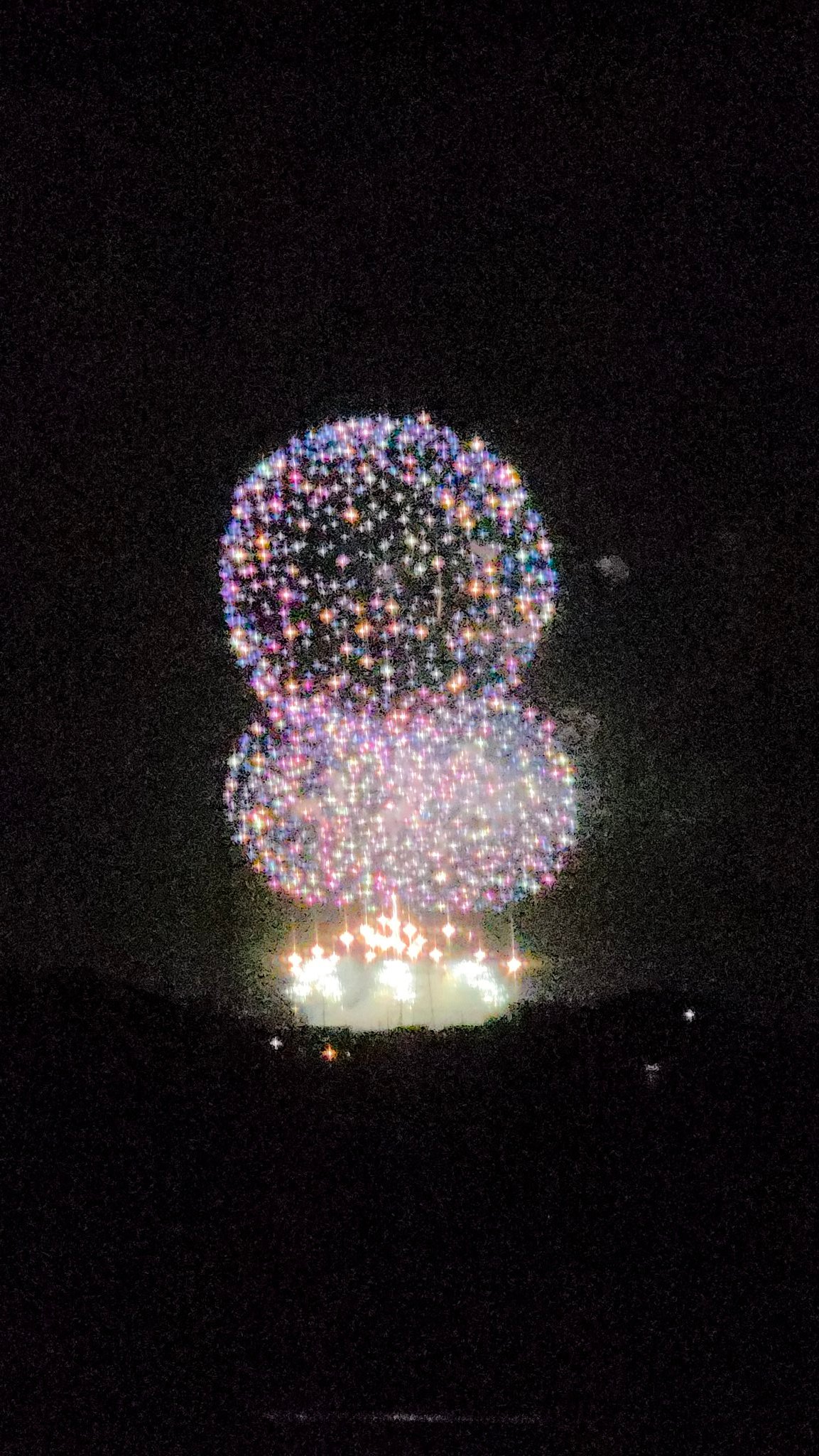 カサブランカ！(Augustの 花火！パートⅡ) 2025 大曲の花火「オーロラの彼方へ」芳賀火工 - YouTube