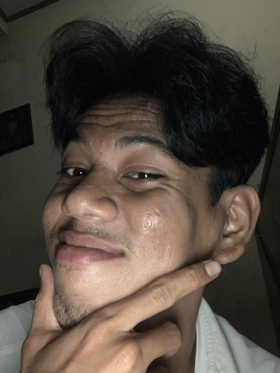 akhirnya dipotong juga tuh rambut yang bikin gue kayak tukang begal