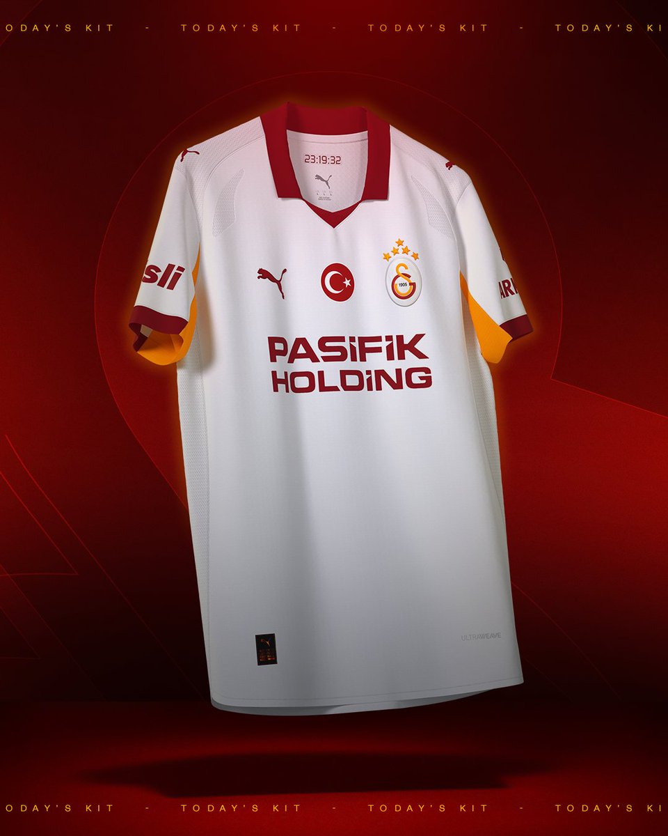 Galatasaray's tweet photo. Today's jersey vs IBFK. ⚪️🟡🔴

#IBFKGS https://t.co/ZVWRgDQAxQ