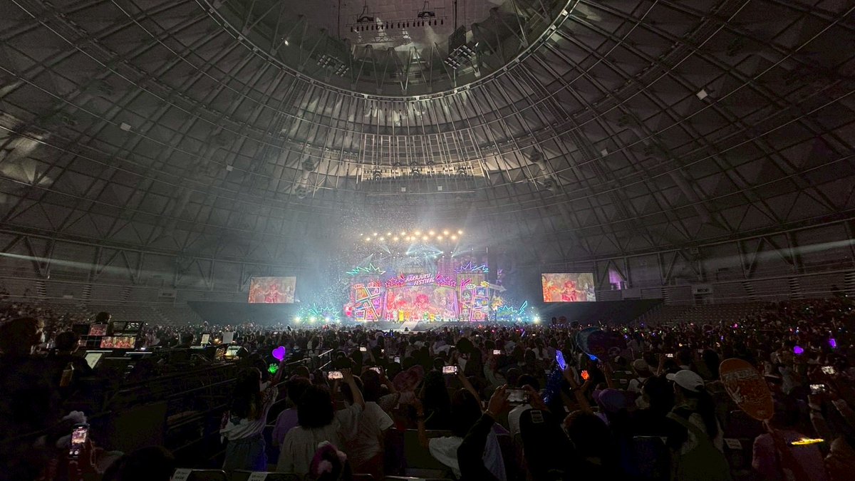 リアルピース なお 痛バ 40dcaa589ad9ae8ef11af9e2c7d1c7