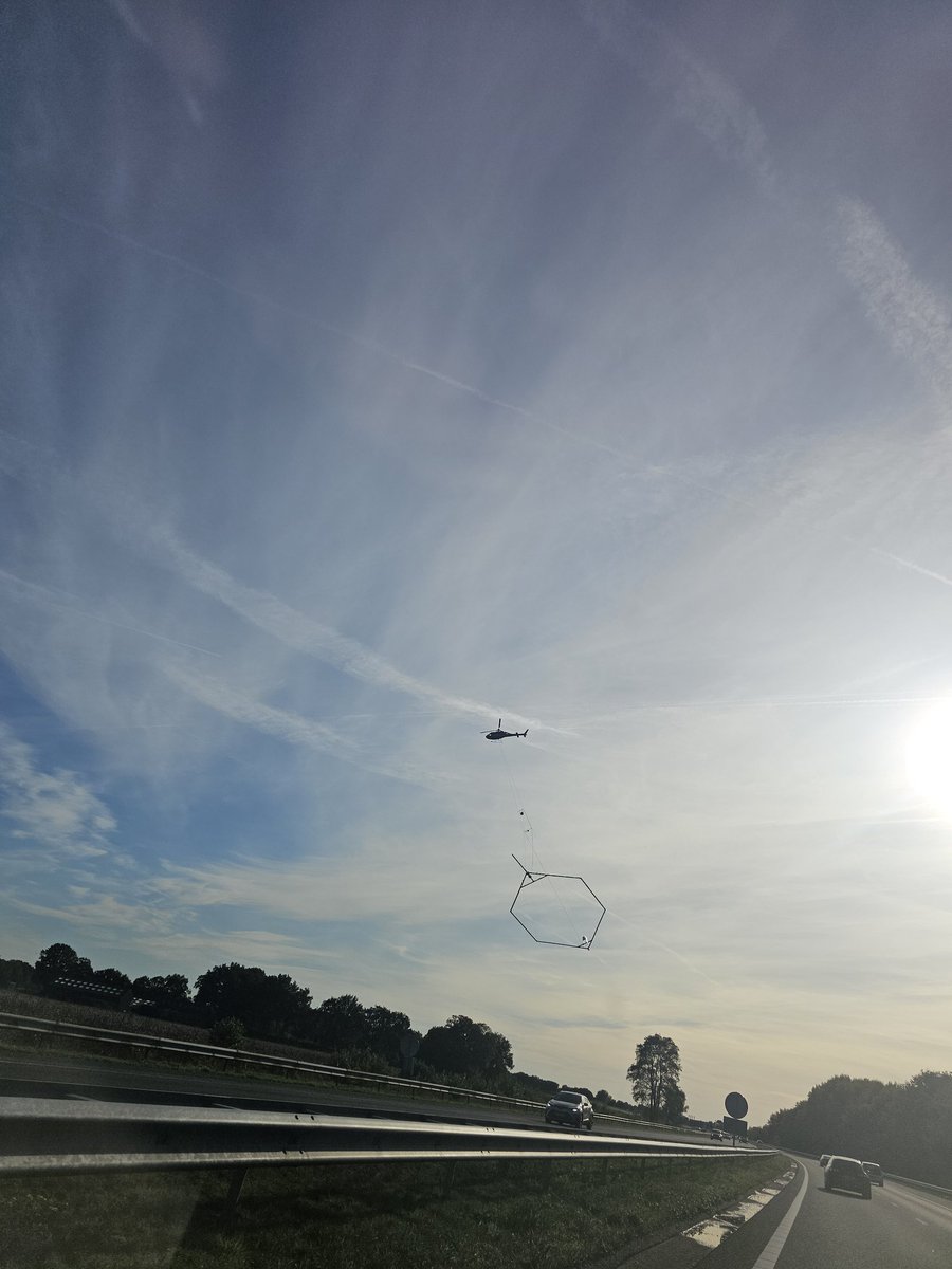 Vliegtuig verliest controle op A28 bij Tynaarlo