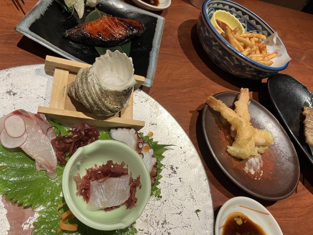 酔ってるしたまには写真あげちゃお🐹🐩🐾
食べかけもあるww
