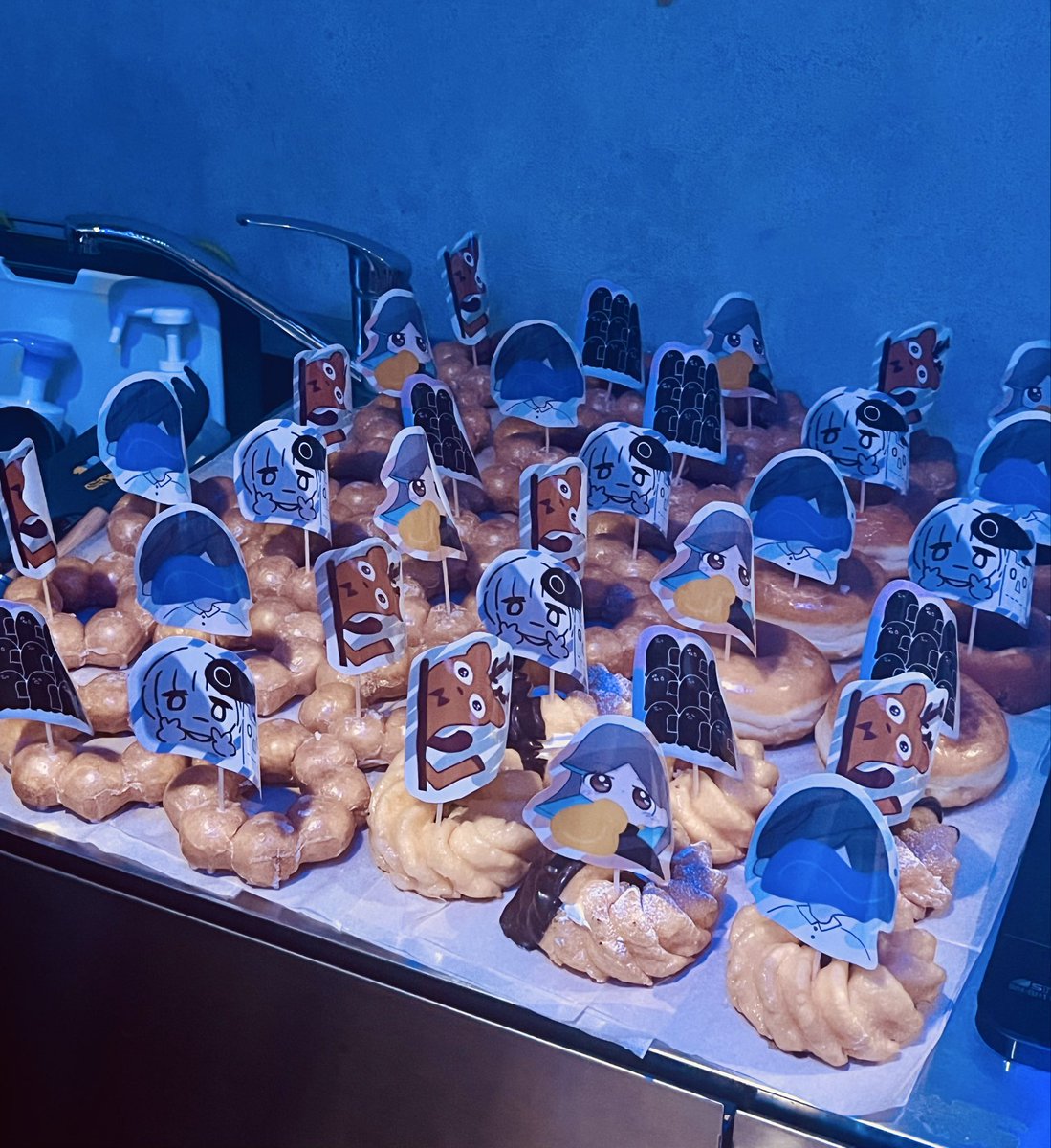 x_x_chieri's tweet image. 初めてオフ会に参加させていただきました✨
思ってた以上のクオリティと愛情を感じられてとても楽しめました🥹
また機会があったらぜひ参加したいです🙌🏻
素敵な時間をありがとうございました💓

 #僕らは泳いでいるんだろうか