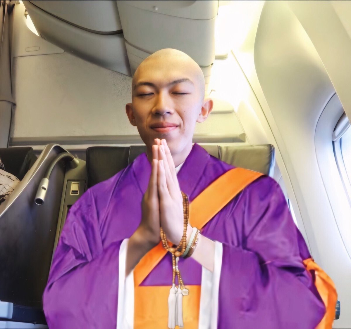 スーツ氏は5年くらい毎に悟りを開くよう🤔