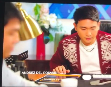 GeneRAL914's tweet image. "Weh? Chariz" - sa isip ni Tom , habang nakatingin kay Tim. 😆

#WhatLiesBeneath
#DongPat #Ep2
@RCDNarratives