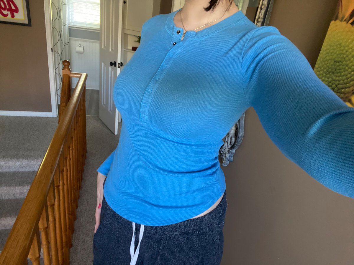 ur_summr_lvr's tweet image. blue ootd!! who likes my #workit socks? i hope you feel motivated now to #workit