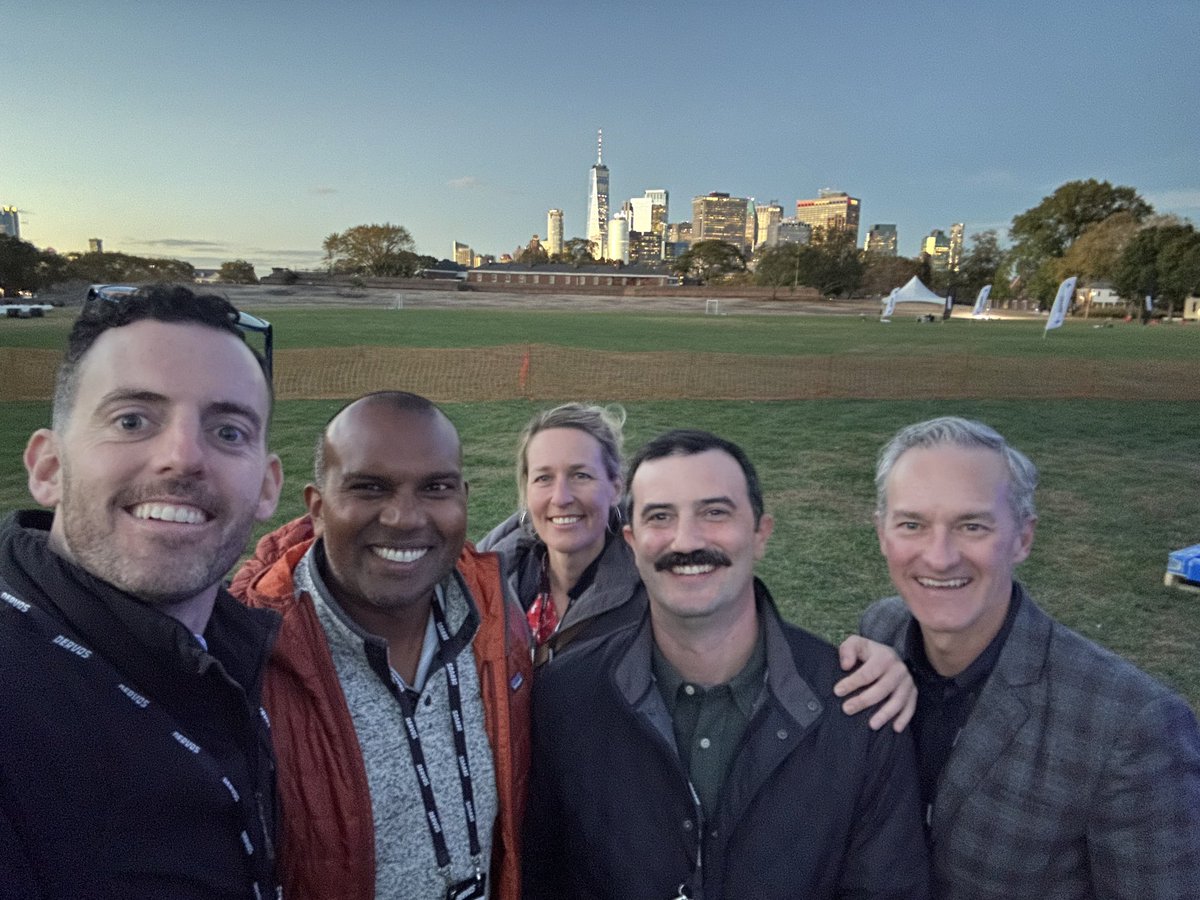 mcandler's tweet image. Strong to the hoop = #DERVOS @DER_Task_Force + @Gov_Island 

Thx @James_McGinniss @cmetelitsa @duncan__c

#NOLA &amp;lt;3 #NYC