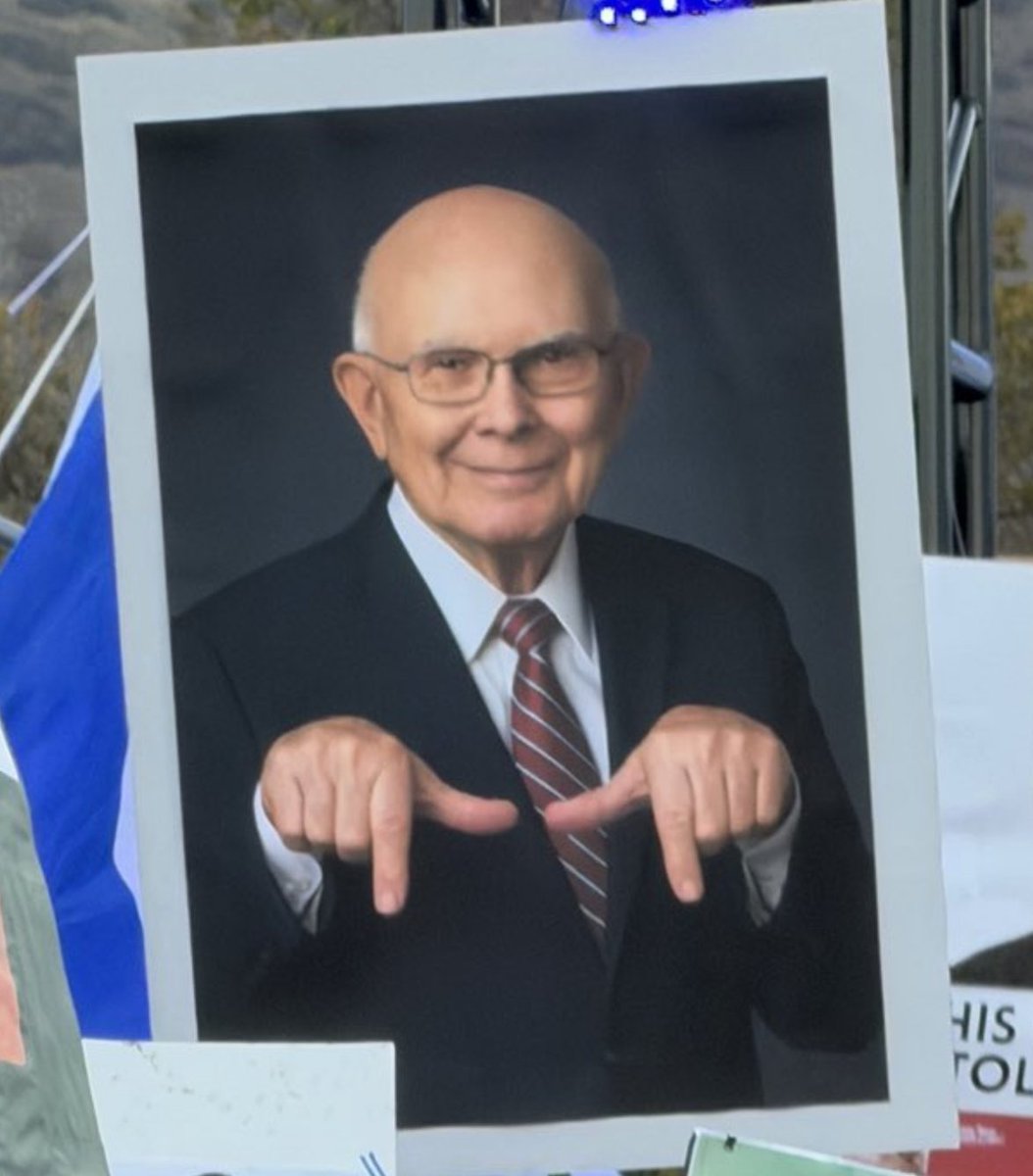 h/t <a href="/Mitch_Harper/">Mitch Harper</a>