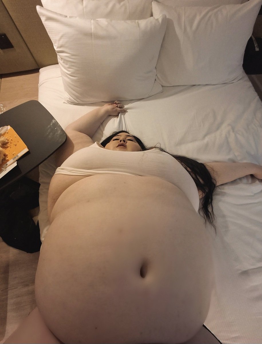 SSBBW_Summer tweet media