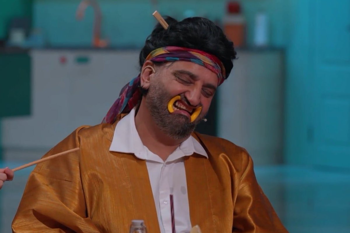 وقتی سعی می‌کنم کیوت باشم :)

#شفرونی