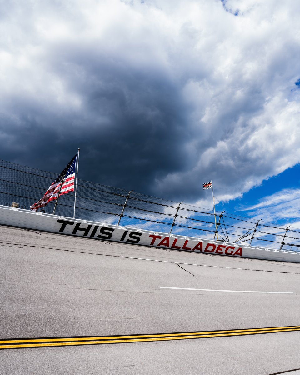 You know the drill. 

This is <a href="/TALLADEGA/">Talladega Superspeedway</a>.