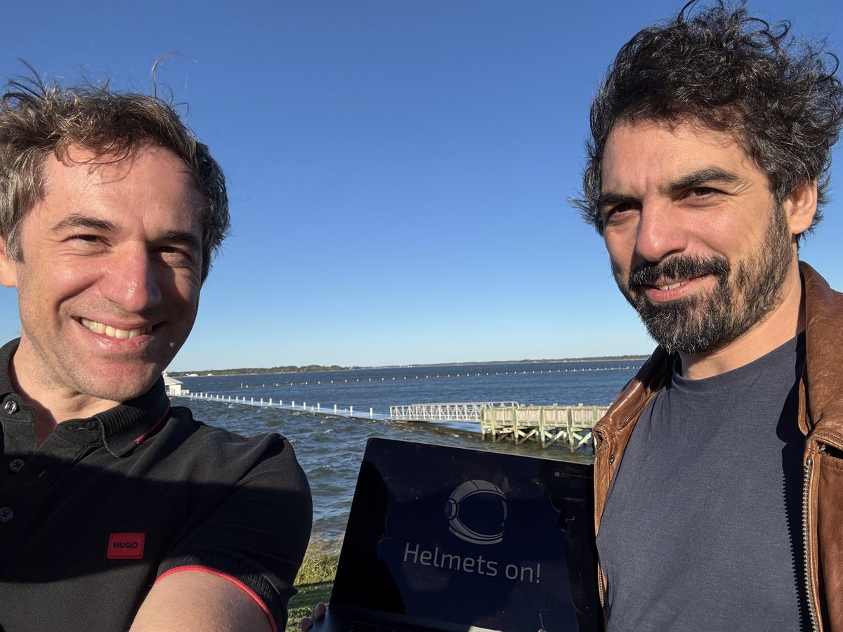 yjaaidi's tweet image. Getting ready with @rainerhahnekamp to make some announcements at @ngconf
Yes, it’s about #Angular #Testing