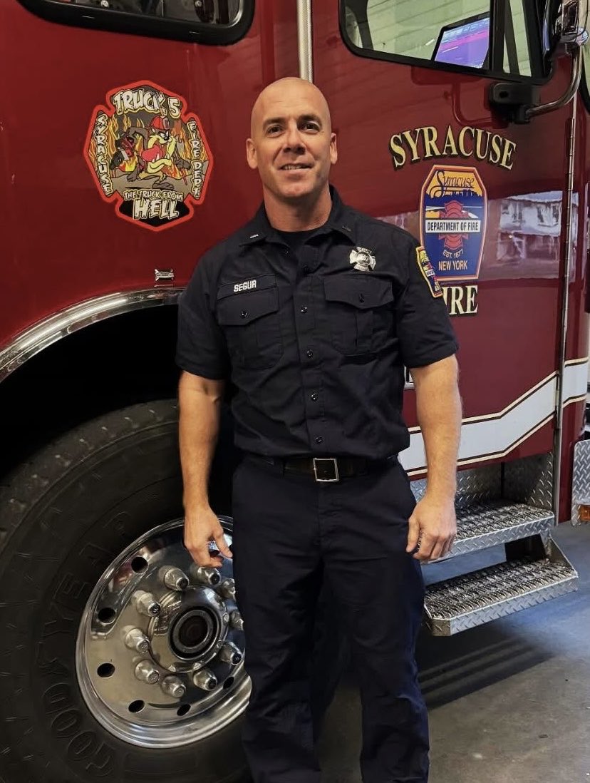 Congratulations to Lt. Steven Segur on his retirement after 17 years of service !!! Have a long and healthy retirement !!!