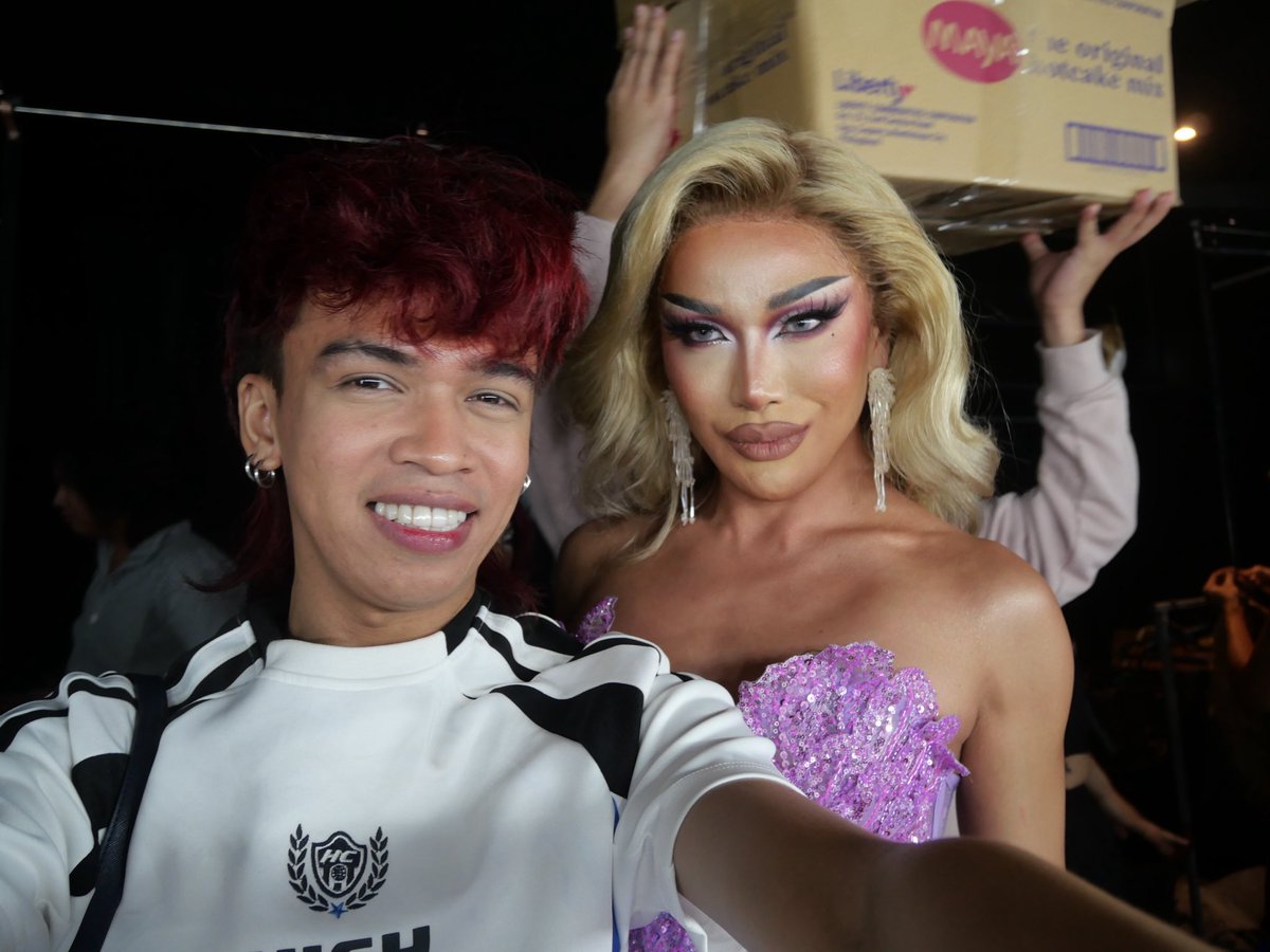 si Minty po yung nakadrag ah hindi yung naka-shirt. thanks