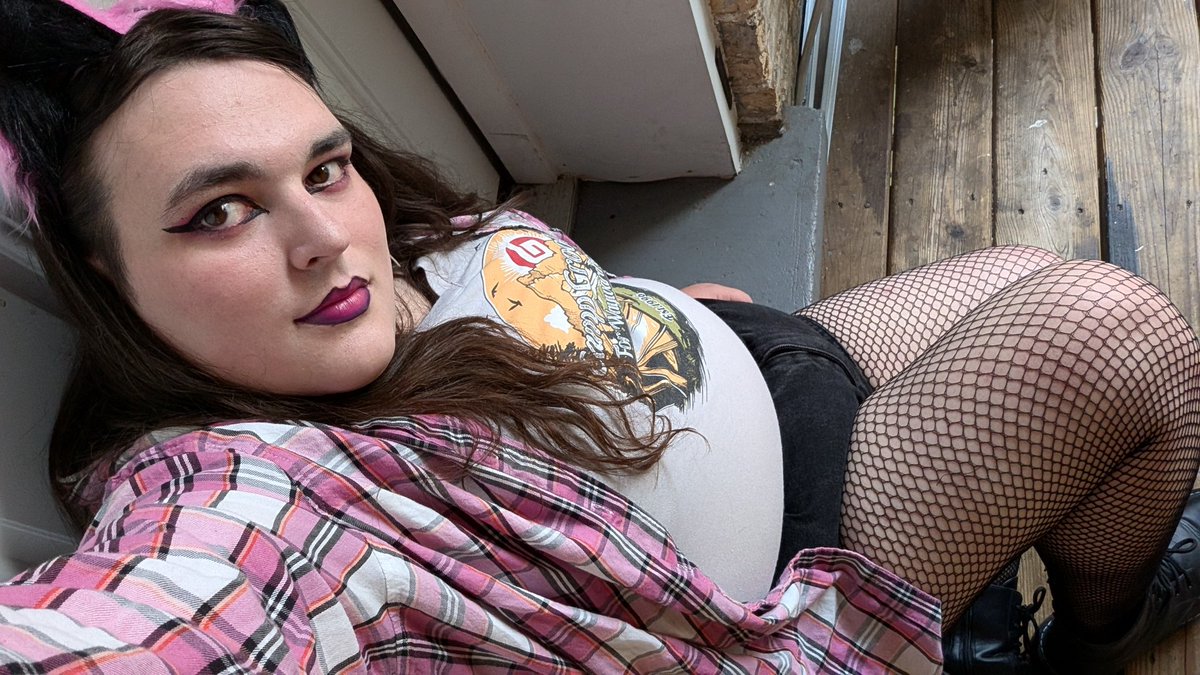 Off to kinky kollege ^^ gonna learn me some kink