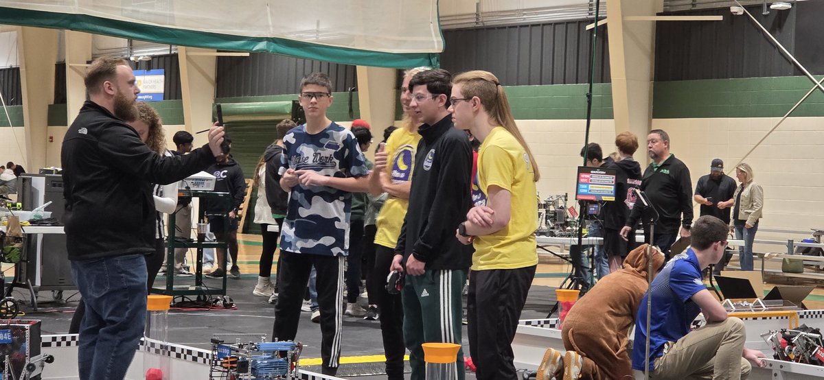 NPHS Robotics tweet media