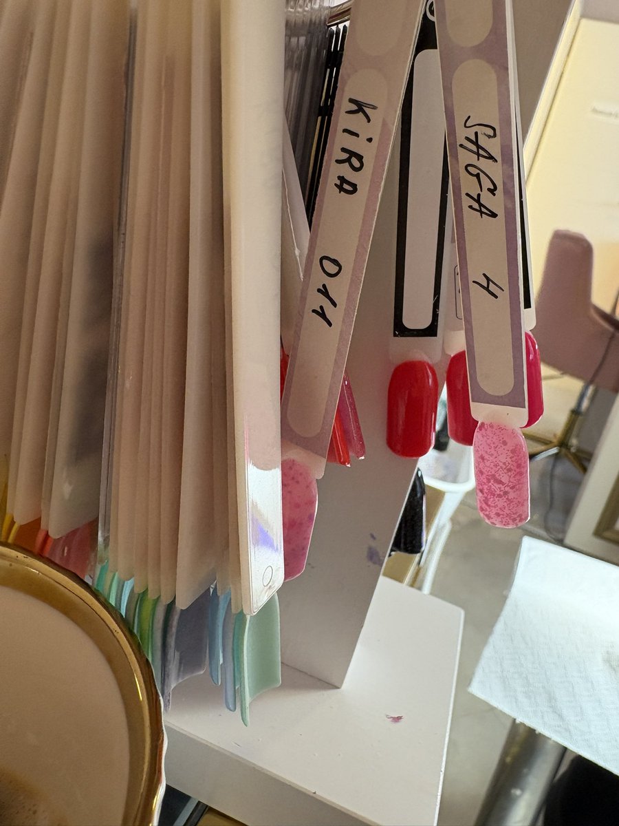 رنگ قشنگیه ولی