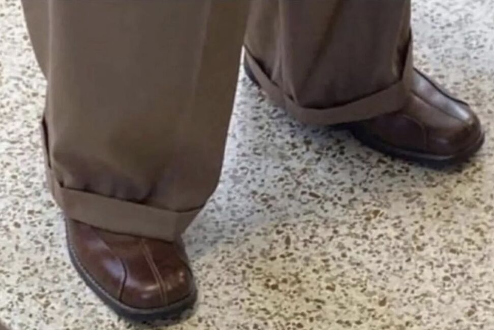 Vue is better. Shadcn Vue exists.     

There isn't much that you need that React has and Vue doesn't.