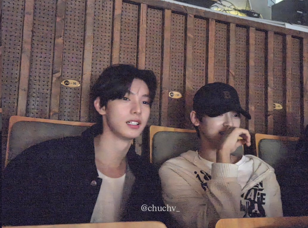 chuchv_'s tweet image. 우정 영원해 ..♡
#최립우 #CHUEILIYU #강우진 #KANGWOOJIN