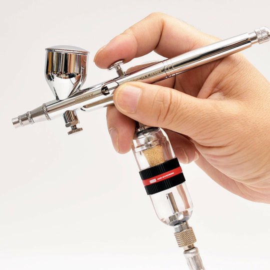 rinakokomatsu's tweet image. これで万全‼️
どんな日だってエアブラシ怖くない！
あの超有名プロモデラー、コジマ大隊長も激推し！
使用例画像は公式HPから↓
raywood.jp/products/r-pro…

#RAYWOOD
#PROFIX