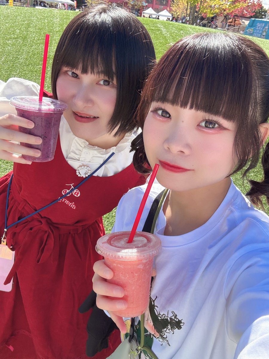 misakichi_idoll's tweet image. \#きみにZOKKONフェス/
ありがとうございました!
みんなと楽しい時間を共有できて最高の1日になりました🥳チェキチャも事前告知ができずでしたが参加してくれてありがとう📸♡
ライブも沢山の方に見てもらえていいアピールができたんじゃないかな💭撮れた写真や動画載せてね!また富士急行くぞ🗻