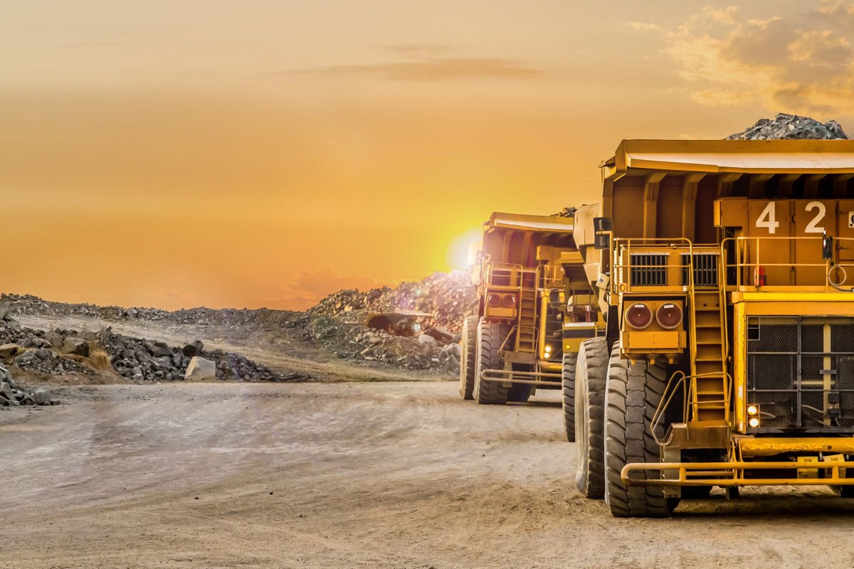 In mining, when GNSS correction fails, fleets stop.

Plixer Replicator keeps data flowing — reliable, redundant, visible.
* Unicast replication
* Instant failover
* Stream health dashboards

Fewer halts. Safer automation.

This is How Plixer Replicator Strengthens GPS Correction