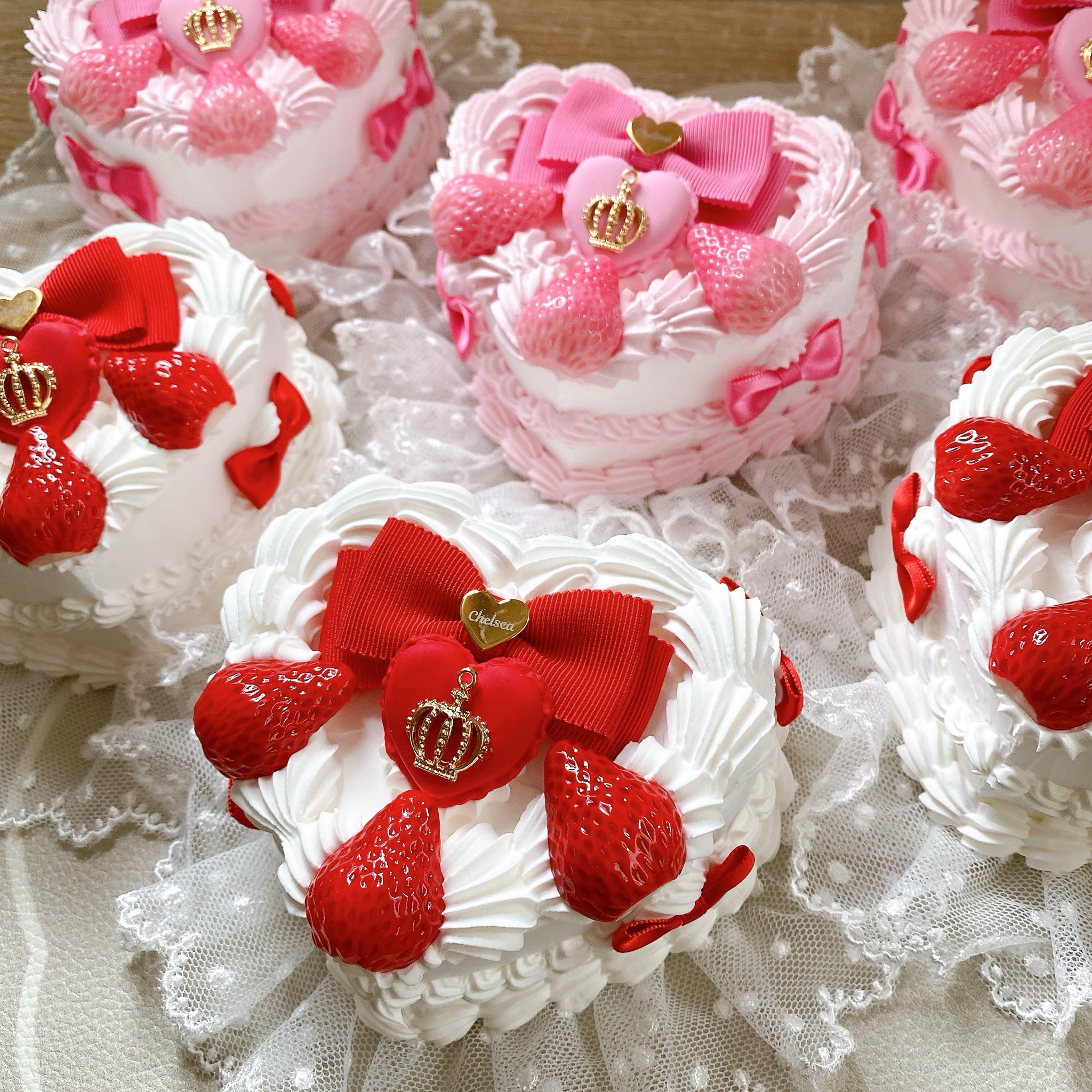 【新品未使用】 いちごケーキショルダーバッグ チェルシィ ハンドメイド 受注)いちごケーキショルダーバッグ◇ピンク | チェルシィ