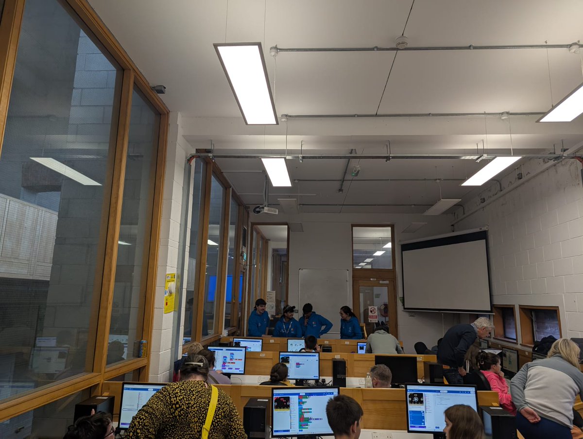 DojoMor2025's tweet image. A fantastic day of coding fun at MTU Cork for #DojoMór2025! 💻🎉
Young coders explored Scratch, Micro:bit, and more — sparking creativity, curiosity, and teamwork. 🌟
#DojoMór2025 #CodingForKids #STEM #MTUCork #LearnToCode @MTU_ie @DavidFHodge @hea_irl