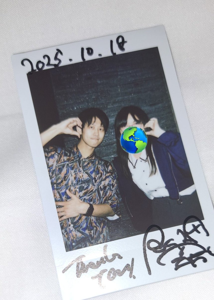 咲子さんの指示でバさんがｷﾞｭﾝｯて近づいてきて普通に死ぬ死ぬ死ぬ死ぬ死ぬと思っていました
いい加減ﾁｪｷ苦手克服してぇ〜！
とりあえず気づいたのはマスクは外した方がマシなのと、前髪は切るか伸ばしきるべきなのと、321のカウントダウンで勢いで笑った方がいいこと