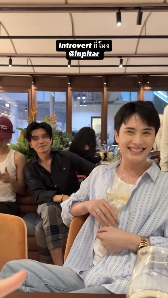 ได้เห็นรอยยิ้มแมวแล้ว 😸
#innsarin #อินสาริน