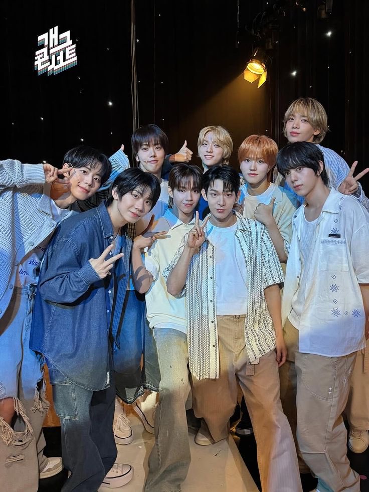 Day 04 ~~

If you see this, kndly retweet this post.. 😍

#AHOF on #2025MAMAVOTE