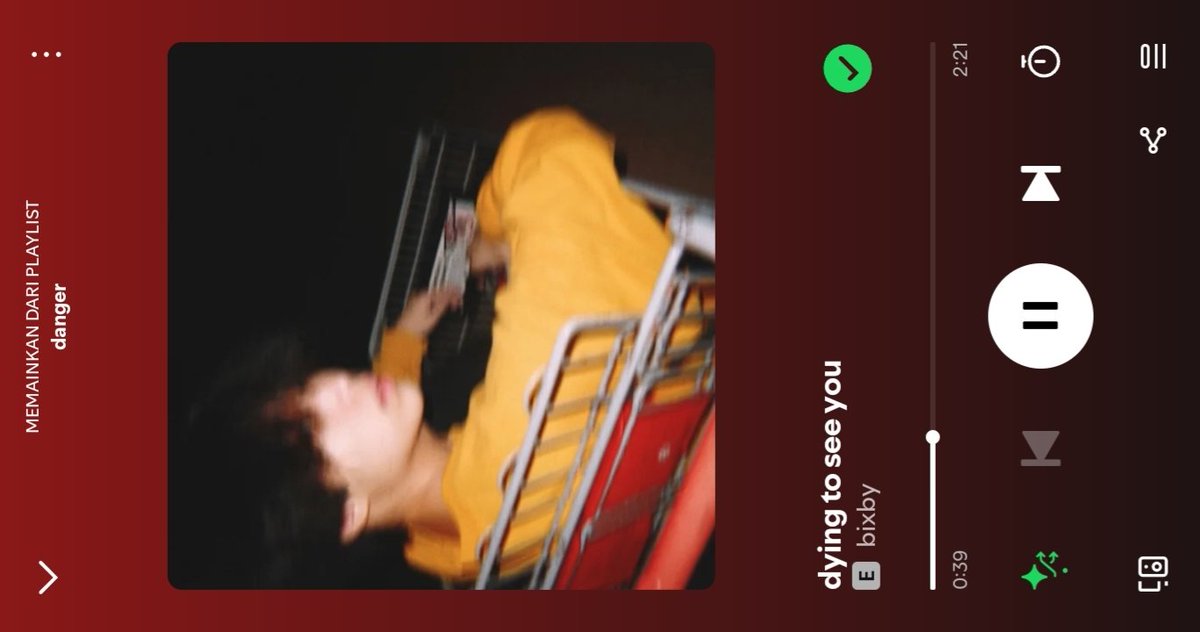 Aga Erlenmeyer. (@erlenmeyerfore) on Twitter photo 