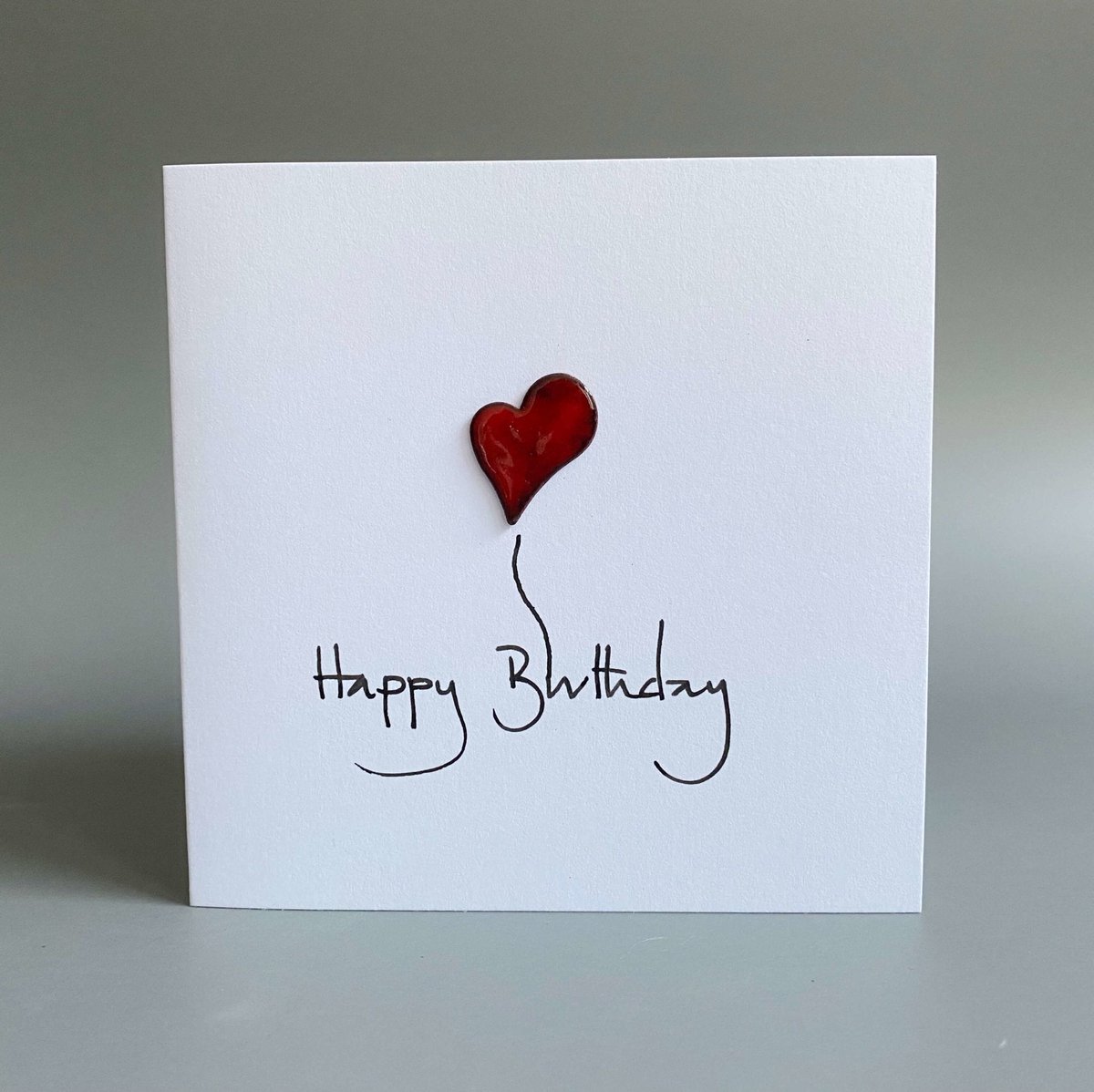 MaisyPlum2's tweet photo. Heart Happy Birthday Greeting Card https://t.co/iEyJlXlJ7I #Firsttmaster #shopsmall ##UKGiftHour #inbizhour #UKHashtags #giftideas ##UKCraftersHour #HandmadeHour #bizbubble #MHHSBD #EnamelCard https://t.co/yYJNZtPfa9