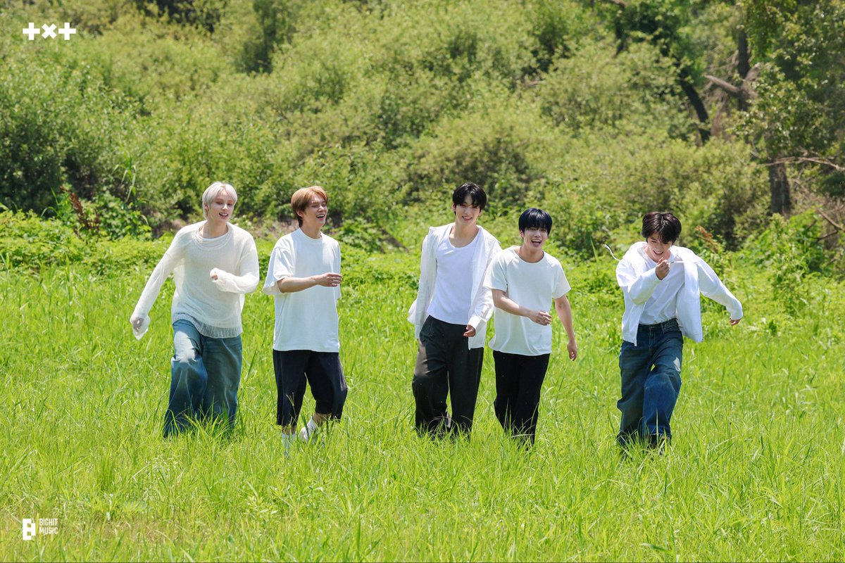 i vote for #tomorrowxtogether #2025MAMAVOTE