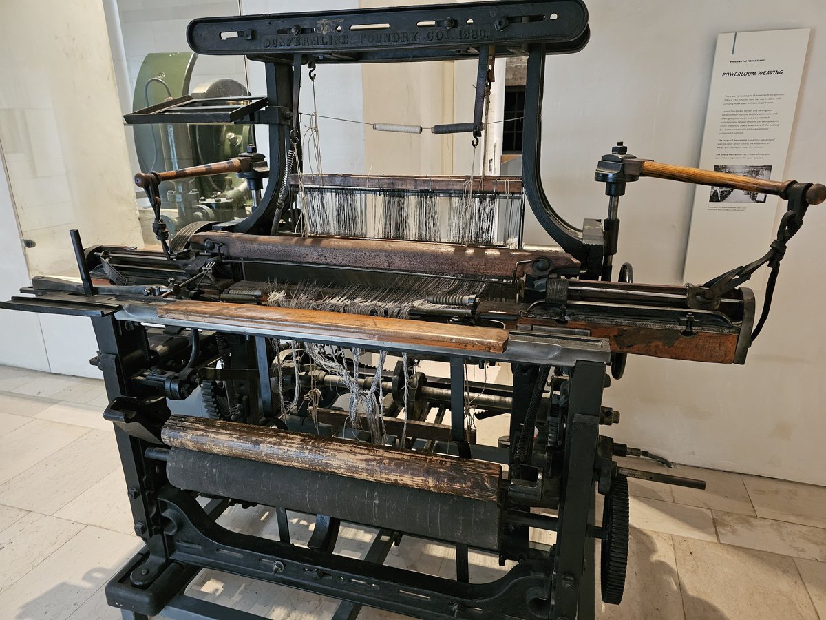 Mr Currie tweet media