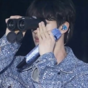I’m voting #Jin for the #2025MAMAVOTE