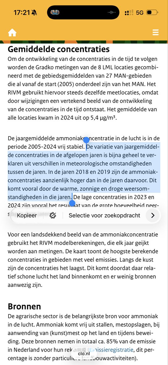 deheij's tweet photo. Ik was vorige jaar in mijn eerste rapport zeer duidelijk. De ammoniak concentratie hangt vooral af van het weer. Regen en temperatuur. 

Ook gaf ik aan dat het effect toename/reductie van dieraantallen niet te zien is in de luchtconcentratie. Zie mijn tweede rapport. Erisman en RIVM vonden het maar niks. 

En nu? Lees eens wat onze overheid drie dagen geleden online heeft gezet?! Oeps! 

Cc @ministerLVVN @foodlog_nl