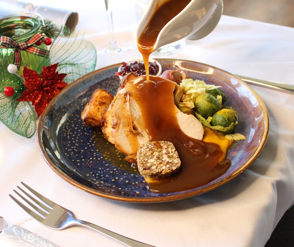 🎄✨Celebrate the season at The Pavilion! ✨🎄

Festive Lunches, 12–16:00, Mon–Sat, 1–22 Dec. Enjoy a delicious seasonal menu with friends, family, or colleagues 🍽️

📅 Book now: heacham-manor.co.uk/whatson/event/…