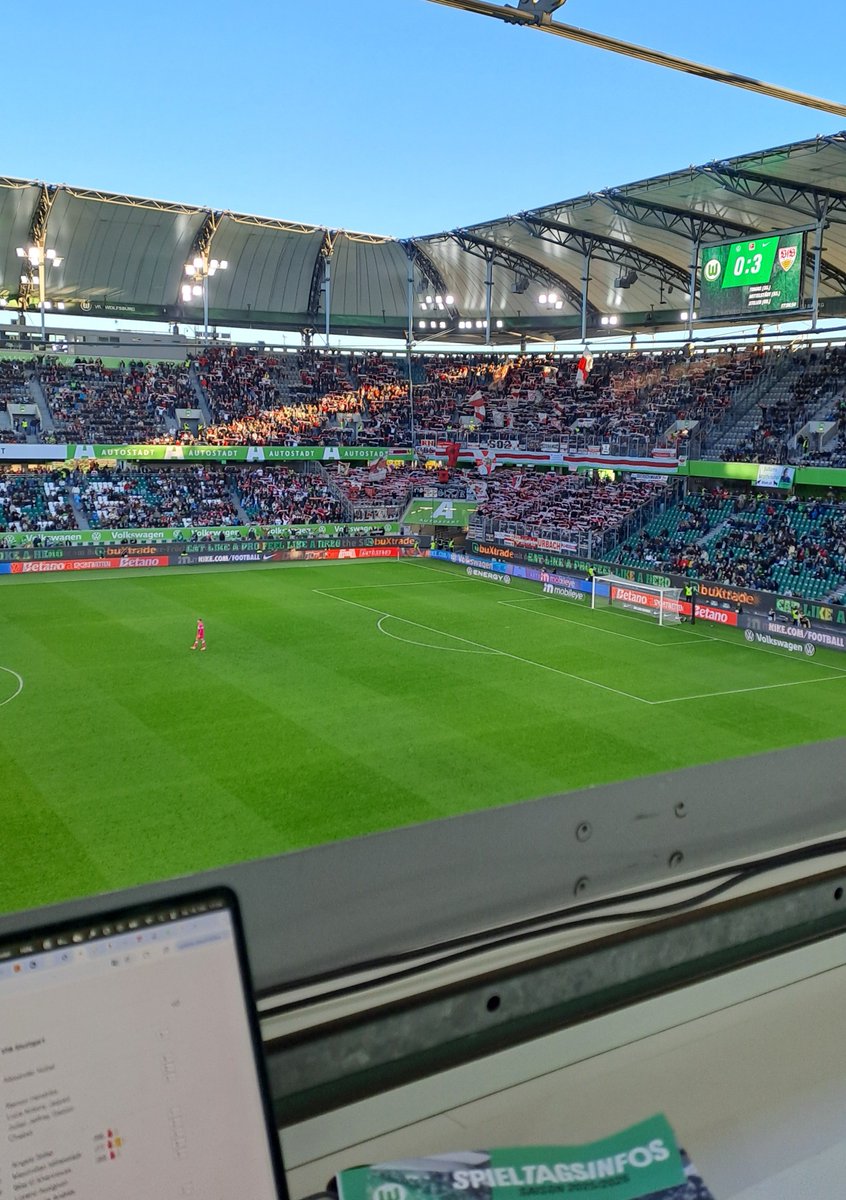 Platz 3, zu Null, hochverdienter Auswärtssieg (gegen desolate Wölfe).

Stiller für mich Spieler des Spiels, ihm scheint die Pause gut getan zu haben.

Abwehr steht, Standards kommen gefährlich, auch ohne Mittelstürmer Torgefahr, läuft.
#VfB