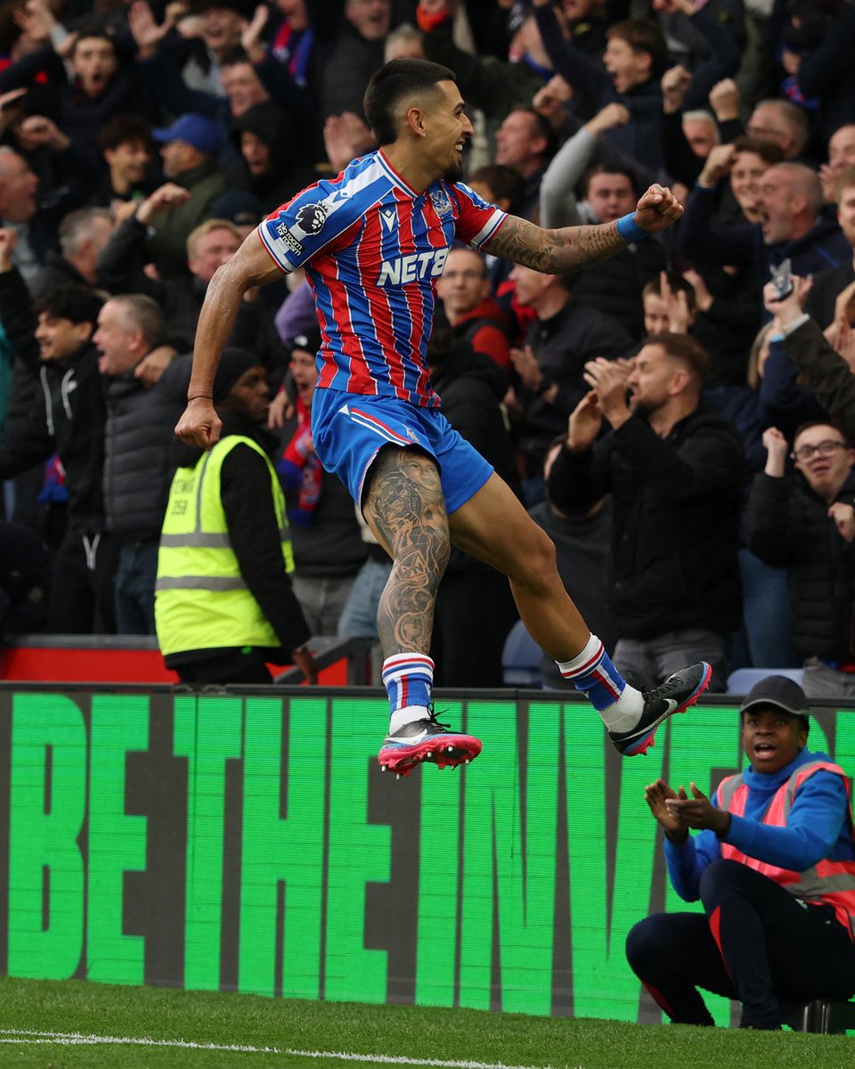 A copy and paste of the first goal

Mateta x2 goals ⚽️⚽️
Munoz x2 assists 🅰️🅰️