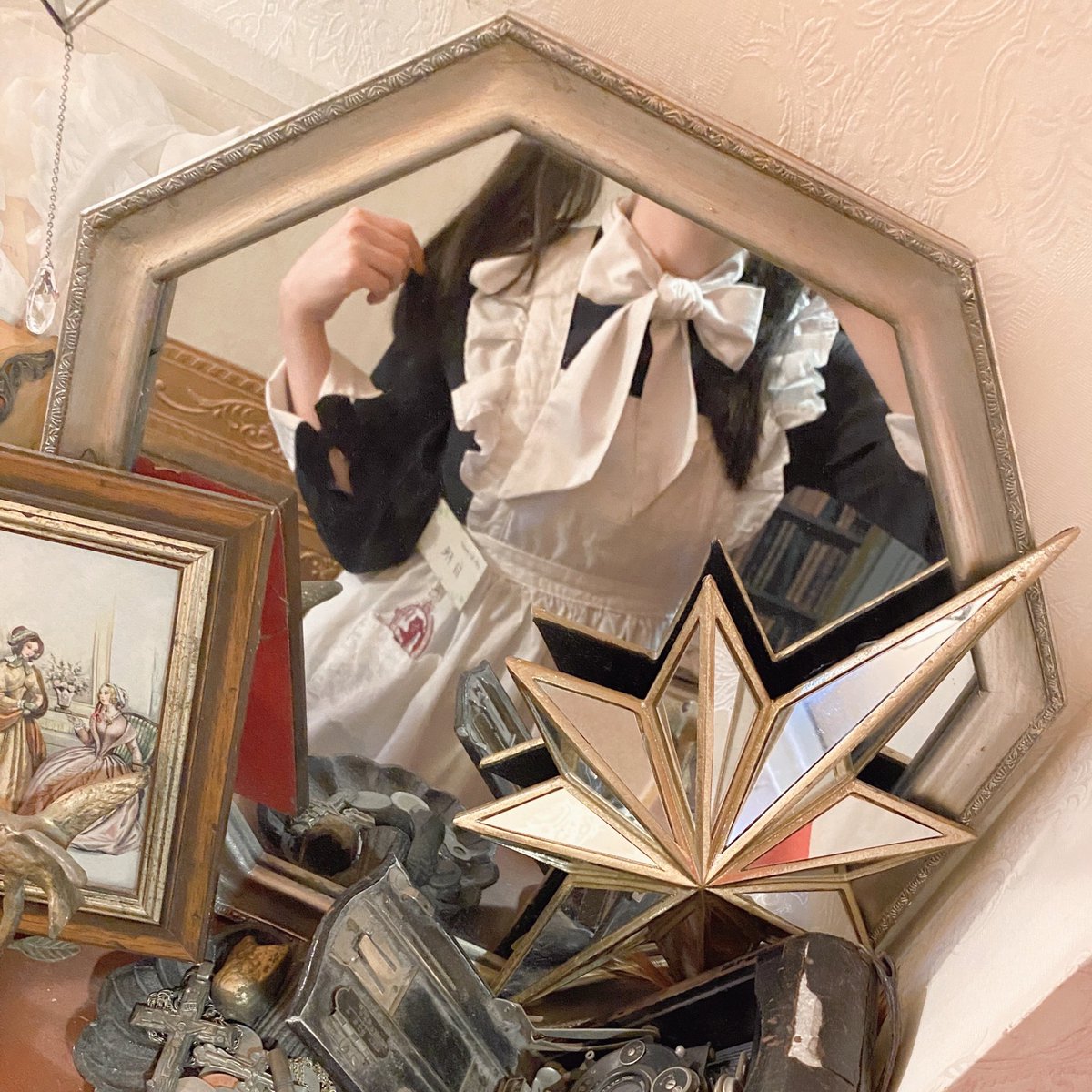 本日もワンダーパーラーカフェに御来店、ありがとうございます。

初めまして、お久しぶり、いつもありがとうございますの方から
遠方からはるばるの方、メイドのチェキをご購入しに来てくださった方まで…

金曜土曜の2日間、本当に沢山のお客様にお会いできて、飛び跳ねる様な気持ちでございました。