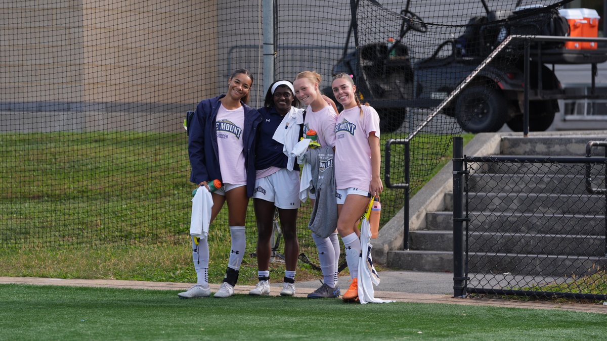 Mount_WSOC's tweet photo. 30 minutes to go before kickoff #gomount https://t.co/Dt7U1dLIV3