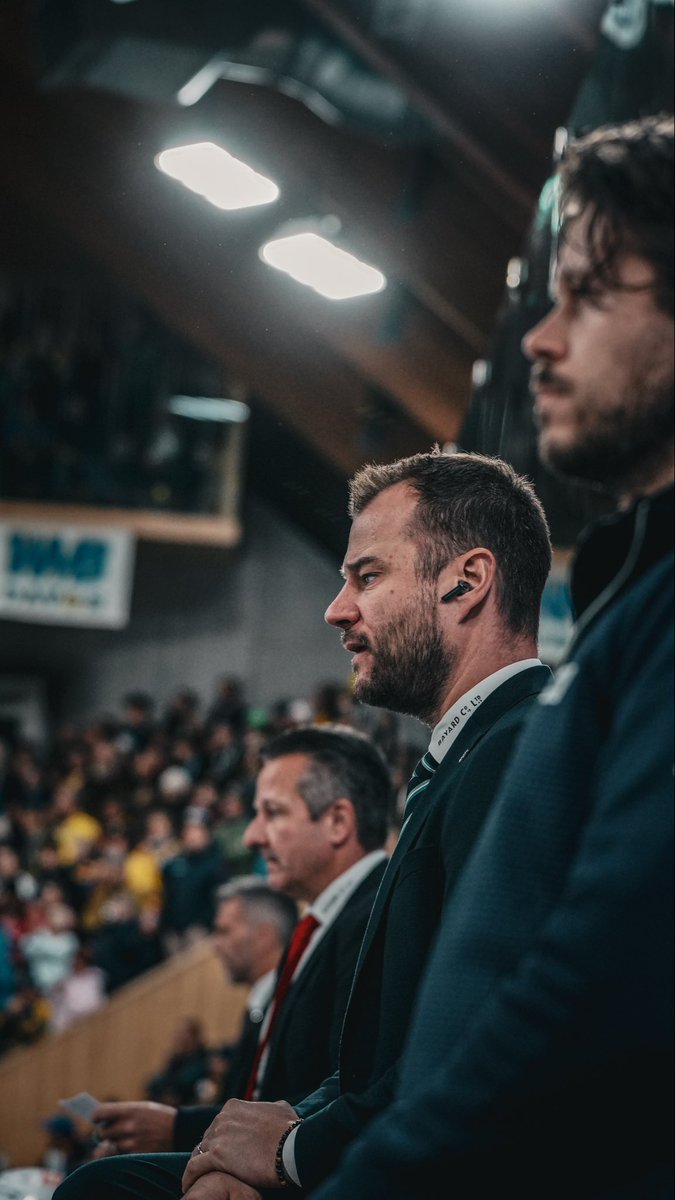 zsclions's tweet photo. #Drittelsresultat #HCDZSC

S‘erschte Drittel zemegfasst 📊📈 https://t.co/DSHA5vRo6F