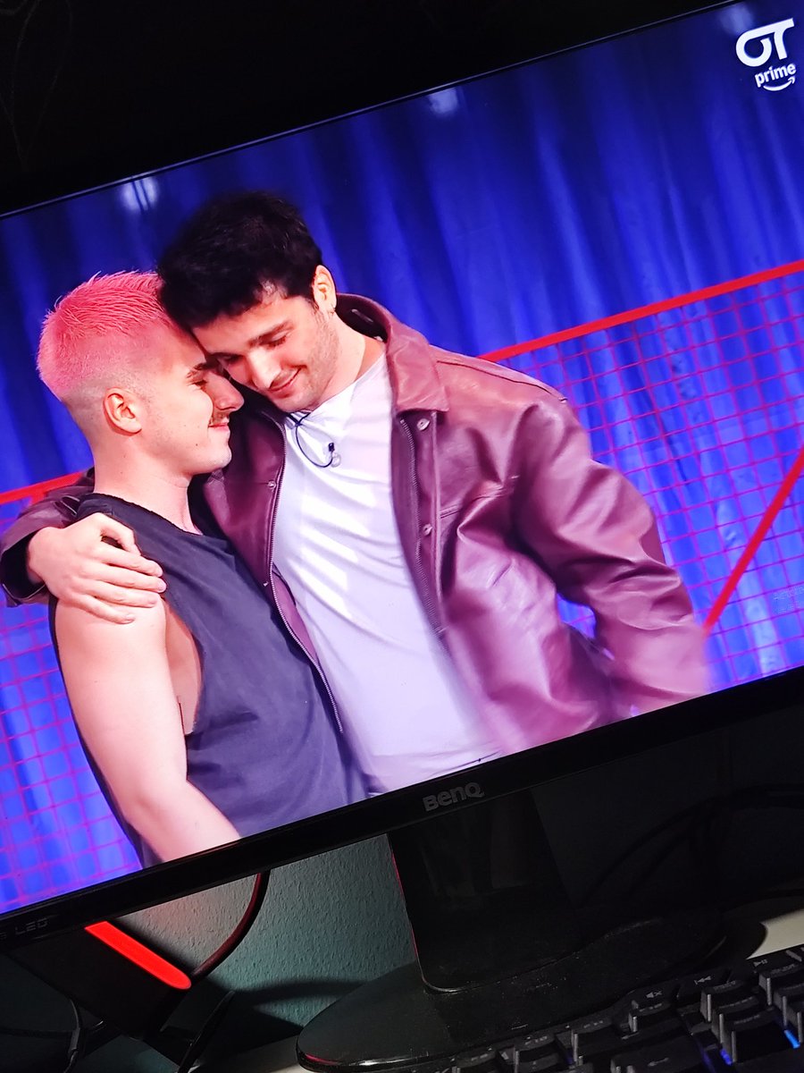 AngySmile5's tweet photo. Nada ni nadie va a hacer que deje de amar a Guille #ConexionOT18O https://t.co/v0I2Z3bZk4