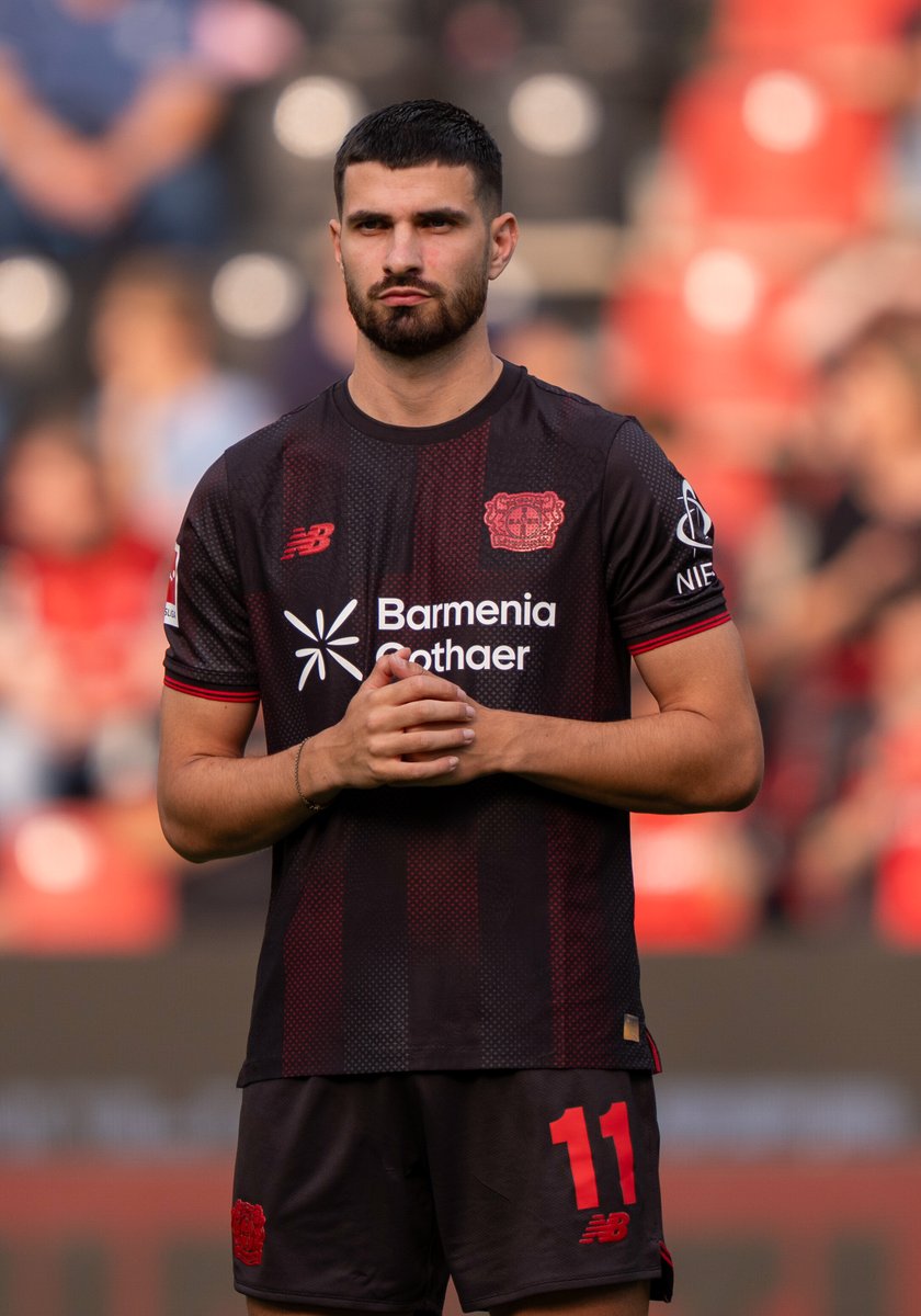 _BeFootball's tweet photo. 𝗟𝗔 𝗝𝗢𝗜𝗘 𝗖𝗢𝗟𝗟𝗘𝗖𝗧𝗜𝗩𝗘 𝗔 𝗟𝗘𝗩𝗘𝗥𝗞𝗨𝗦𝗘𝗡 𝗣𝗢𝗨𝗥 𝗠𝗔𝗥𝗧𝗜𝗡 𝗧𝗘𝗥𝗥𝗜𝗘𝗥 🤩🇫🇷

Absent depuis 9 mois suite à sa grave blessure, il s'est battu contre un long et difficile protocole de rééducation et 𝗔 𝗠𝗔𝗥𝗤𝗨𝗘 𝟴 𝗠𝗜𝗡𝗨𝗧𝗘𝗦 𝗔𝗣𝗥𝗘̀𝗦 𝗦𝗢𝗡 𝗥𝗘𝗧𝗢𝗨𝗥 𝗦𝗨𝗥 𝗟𝗘𝗦 𝗧𝗘𝗥𝗥𝗔𝗜𝗡𝗦 🙏🥹🥹