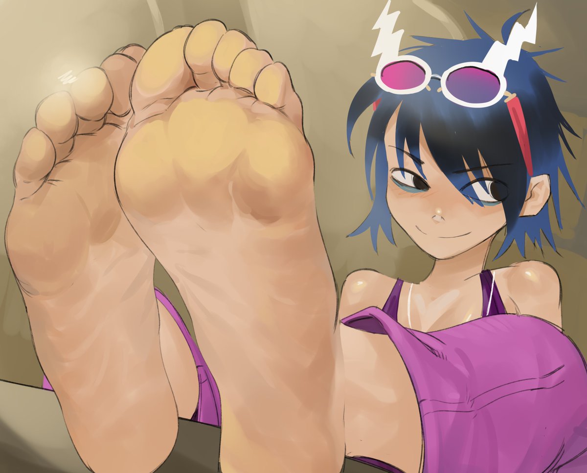 Noodle doing the OUATIH pose