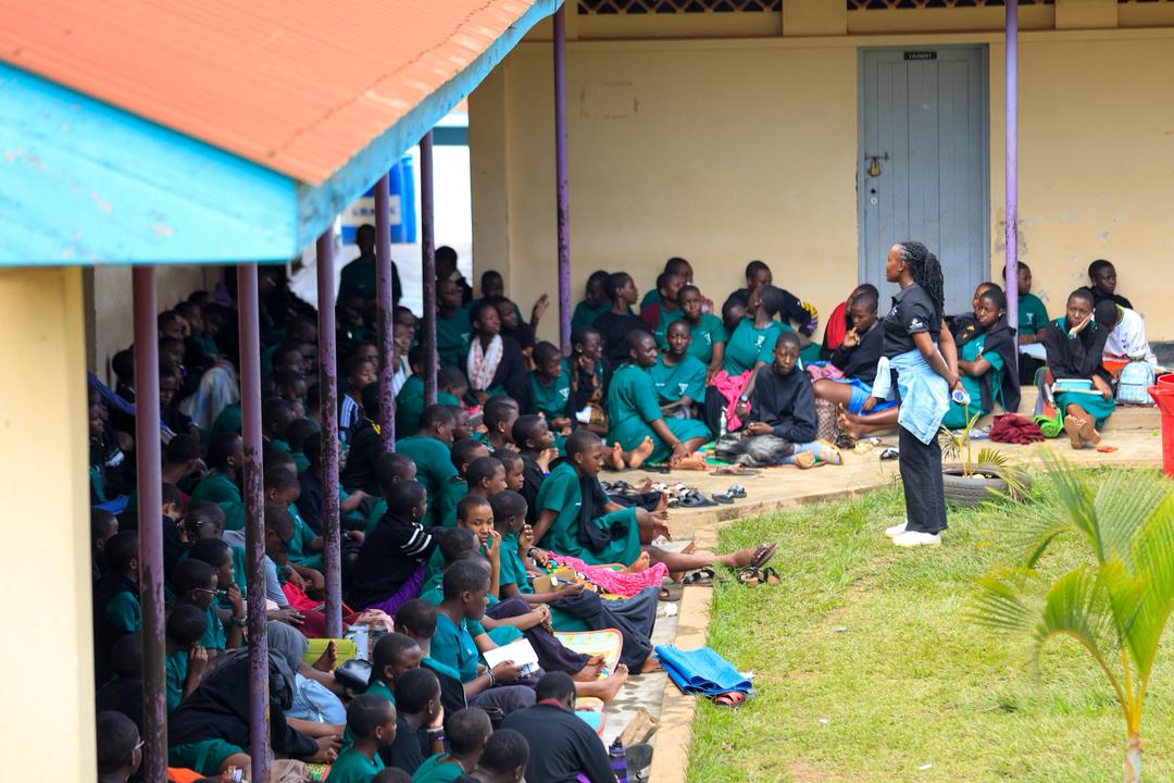 reachahand's tweet image. We're also asking the young people how they manage stress at school!

Yes, young people can get stressed while at school, and the girls of Trinity College Nabbingo tell us the exam seasons tend to bring out more stress than other seasons. 

#GNTrybe #YourTrybeYourVybe