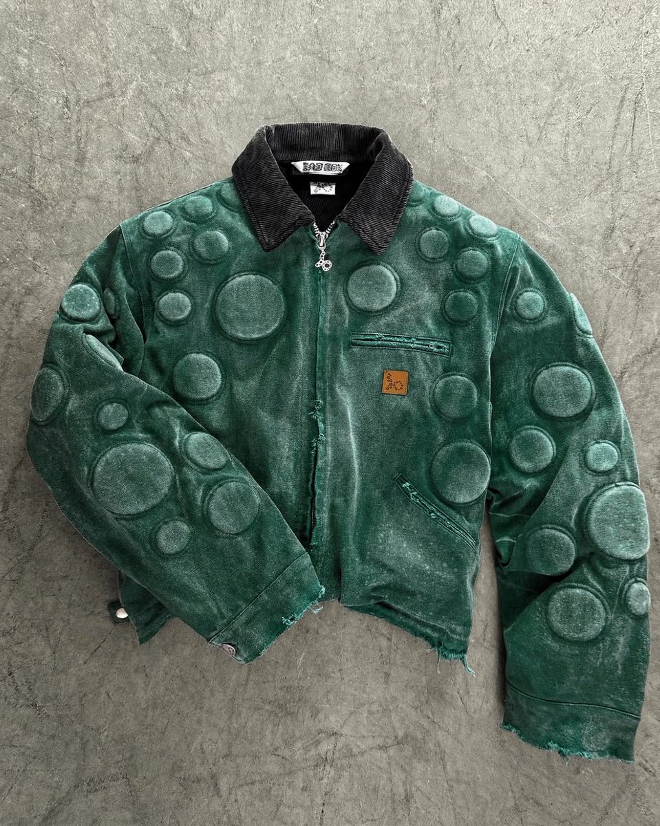 Outlander Magazine tweet media