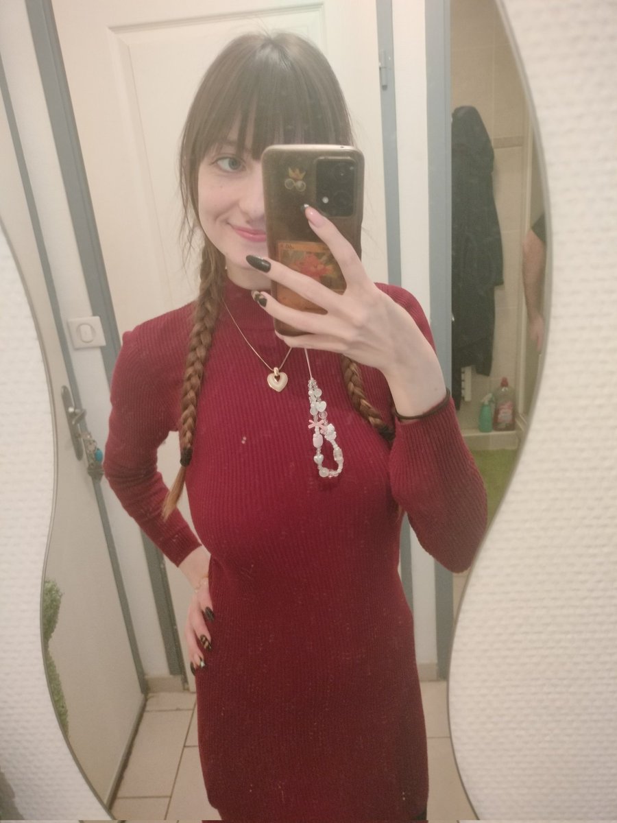 AnaL39753296's tweet image. Helloooo